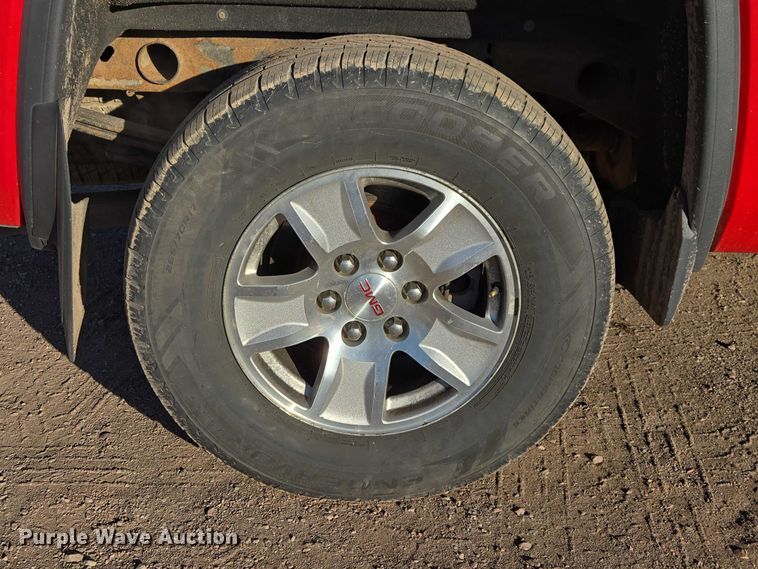 image for item EV5971 2015 GMC Sierra 1500 Ext. Cab pickup truck