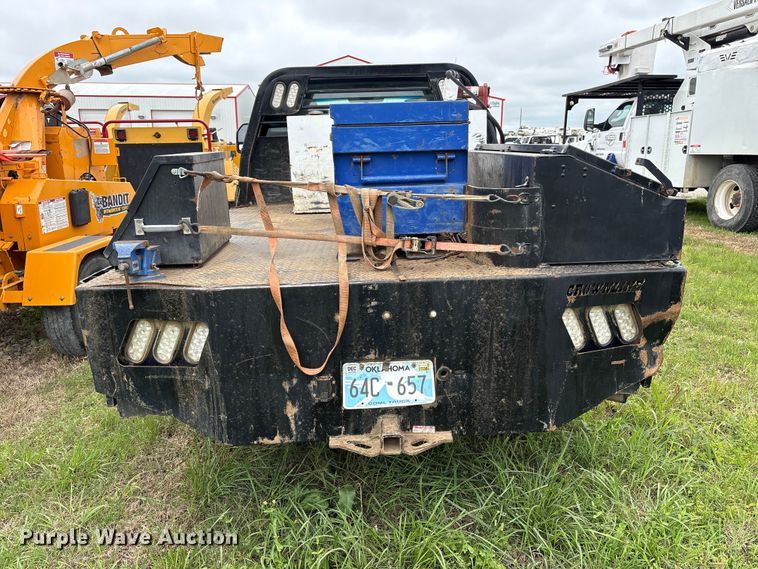 image for item EW1540 2019 Ford F250 Super Duty XL Ext. Cab flatbed pickup truck