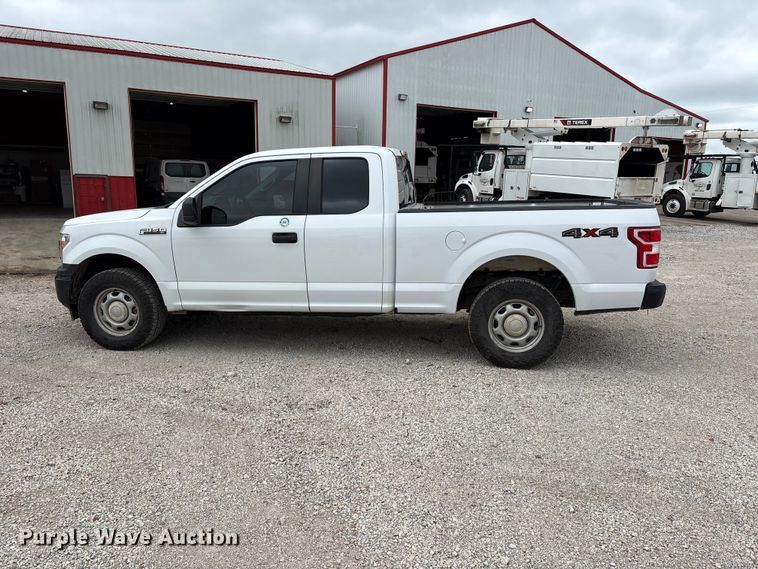 image for item EW1541 2019 Ford F150 XL Ext. Cab pickup truck