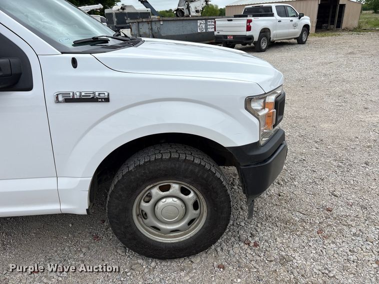 image for item EW1541 2019 Ford F150 XL Ext. Cab pickup truck