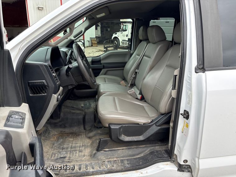 image for item EW1541 2019 Ford F150 XL Ext. Cab pickup truck