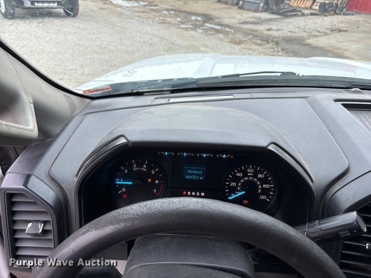 image for item EW1541 2019 Ford F150 XL Ext. Cab pickup truck
