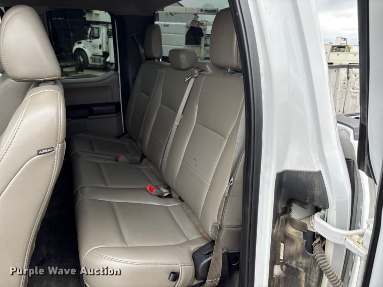 image for item EW1541 2019 Ford F150 XL Ext. Cab pickup truck