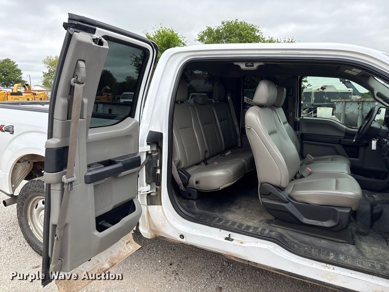 image for item EW1541 2019 Ford F150 XL Ext. Cab pickup truck