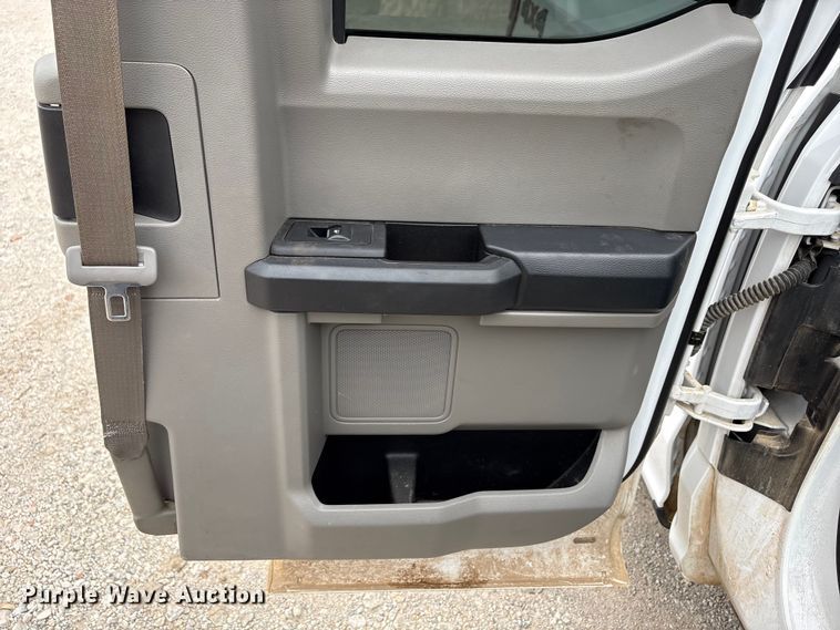 image for item EW1541 2019 Ford F150 XL Ext. Cab pickup truck