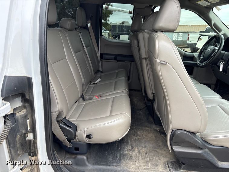 image for item EW1541 2019 Ford F150 XL Ext. Cab pickup truck