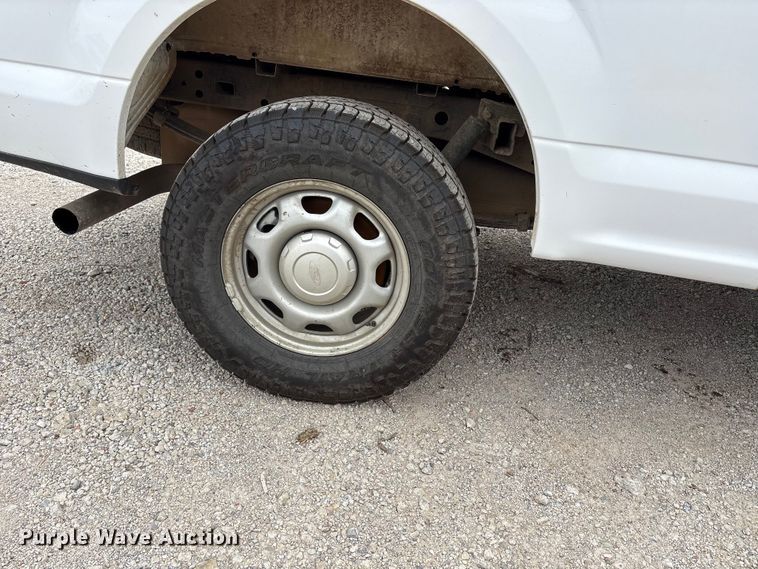 image for item EW1541 2019 Ford F150 XL Ext. Cab pickup truck