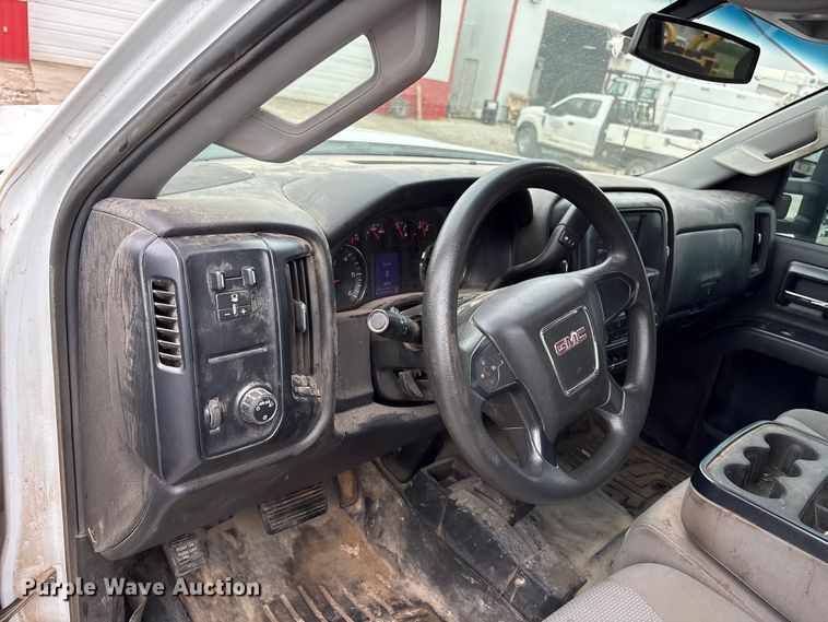 image for item EW1543 2019 GMC Sierra 2500HD Crew Cab pickup truck