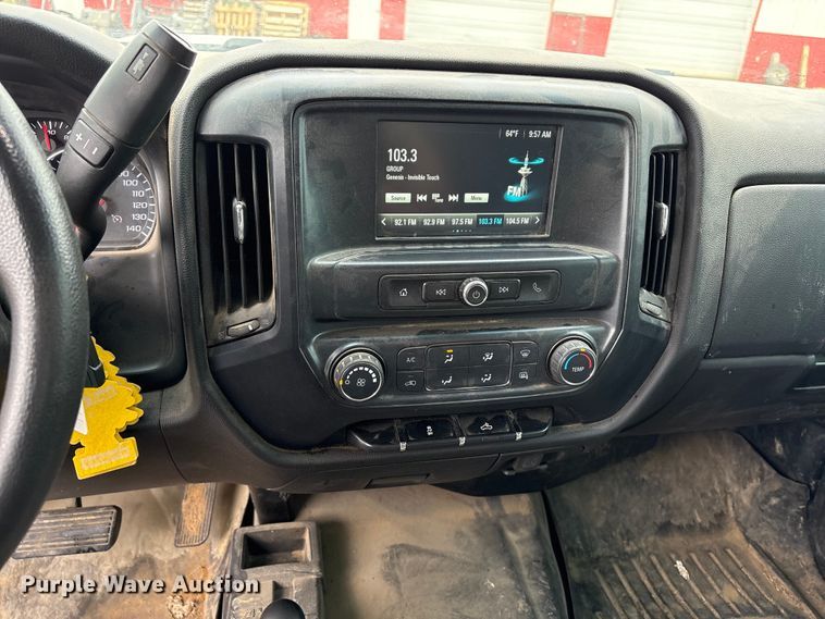 image for item EW1543 2019 GMC Sierra 2500HD Crew Cab pickup truck