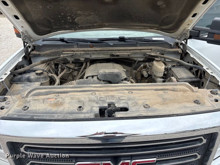 image for item EW1543 2019 GMC Sierra 2500HD Crew Cab pickup truck