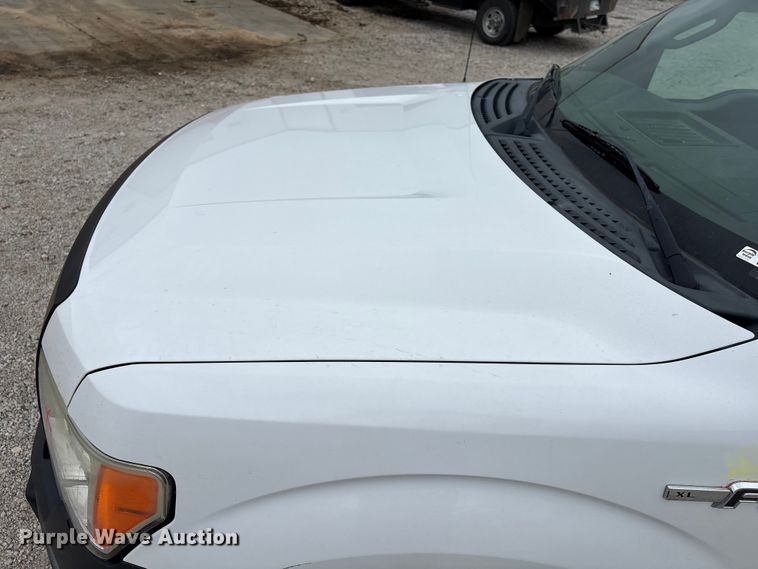 image for item EW1552 2014 Ford F150 XL Ext. Cab pickup truck