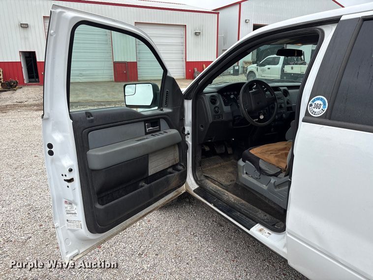 image for item EW1552 2014 Ford F150 XL Ext. Cab pickup truck