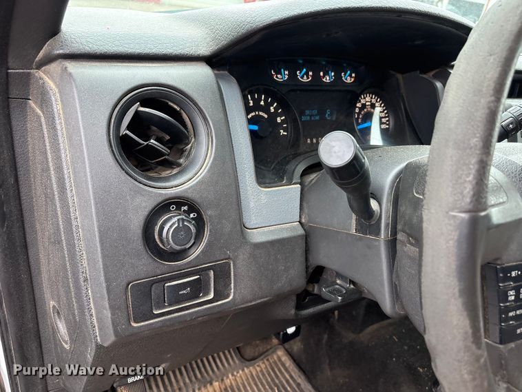 image for item EW1552 2014 Ford F150 XL Ext. Cab pickup truck