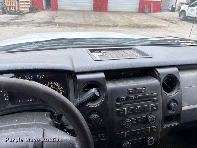 image for item EW1552 2014 Ford F150 XL Ext. Cab pickup truck