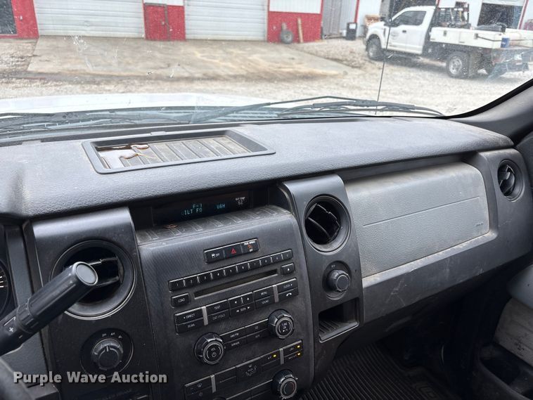 image for item EW1552 2014 Ford F150 XL Ext. Cab pickup truck