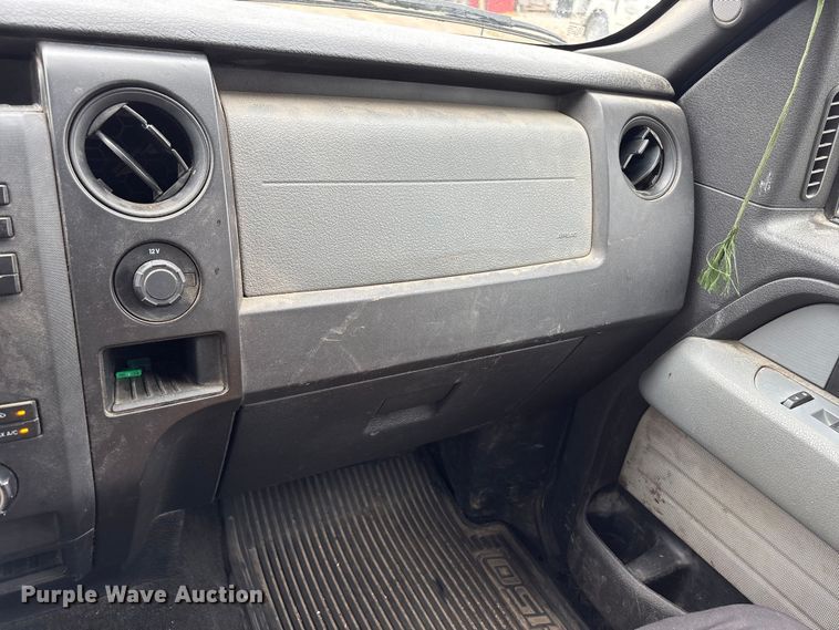 image for item EW1552 2014 Ford F150 XL Ext. Cab pickup truck