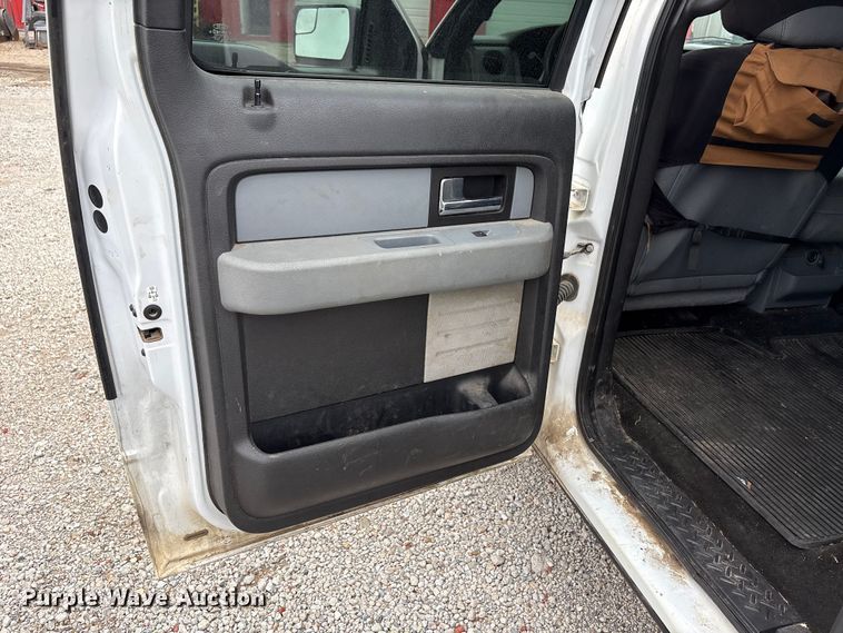 image for item EW1552 2014 Ford F150 XL Ext. Cab pickup truck