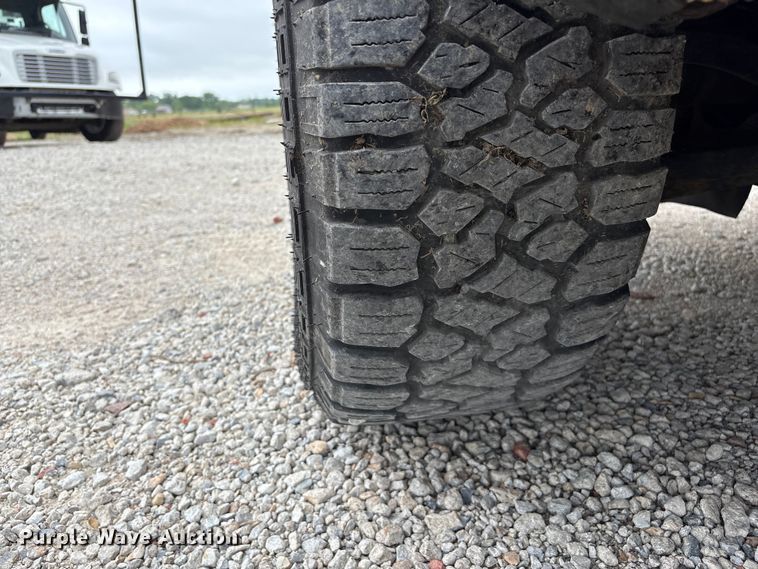 image for item EW1552 2014 Ford F150 XL Ext. Cab pickup truck