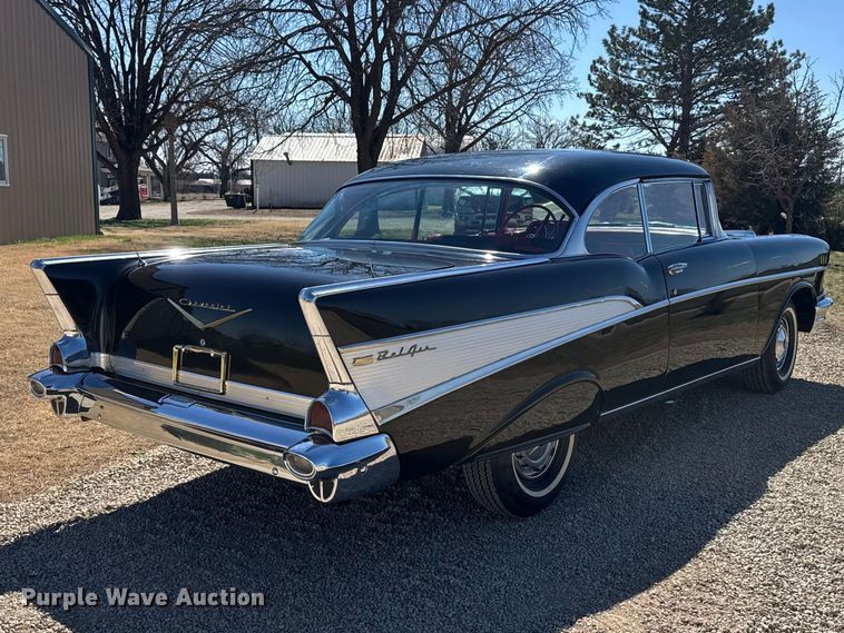 image for item FB0946 1957 Chevrolet Bel Air sedan