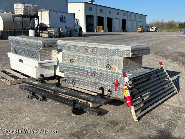 image for item FB3394 Automotive parts