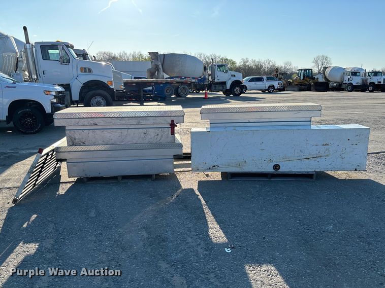 image for item FB3394 Automotive parts