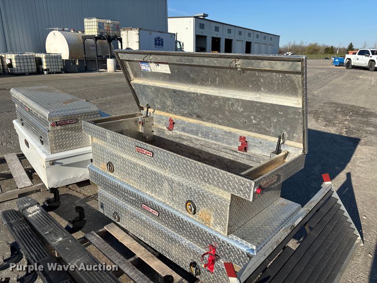 image for item FB3394 Automotive parts