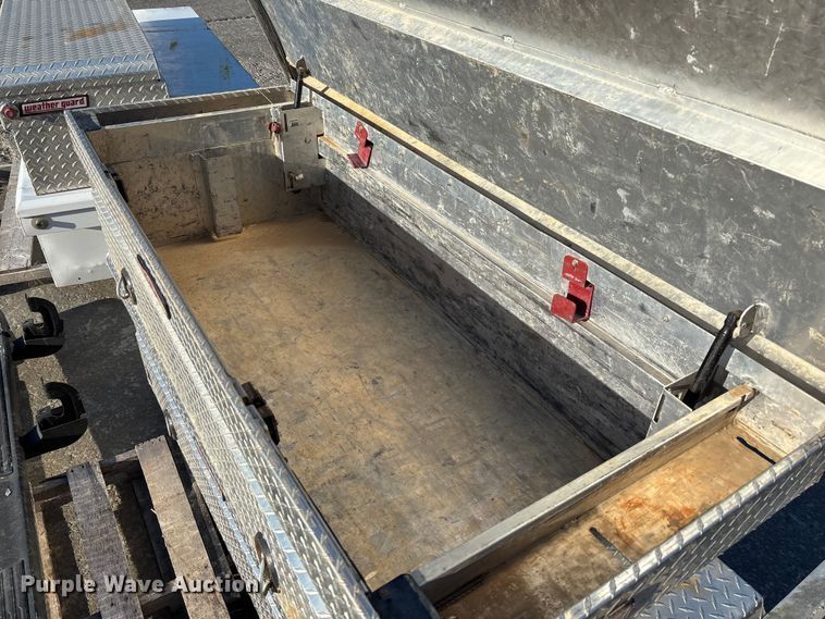 image for item FB3394 Automotive parts