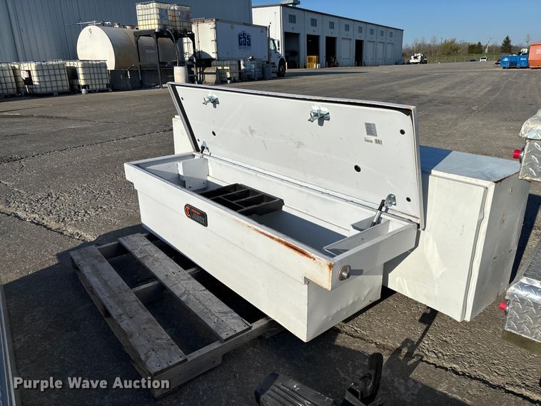 image for item FB3394 Automotive parts