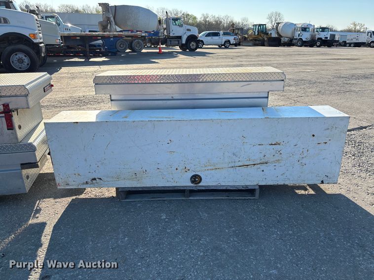 image for item FB3394 Automotive parts