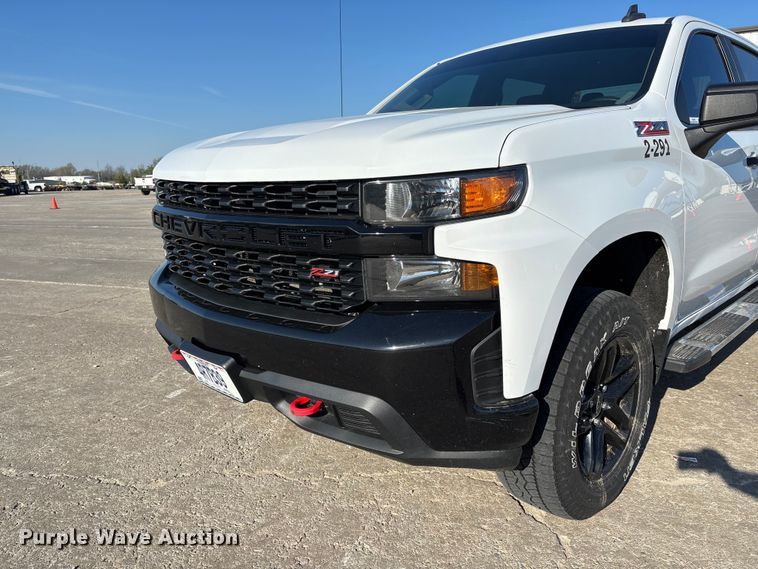 image for item FB3395 2021 Chevrolet Silverado 1500 Crew Cab pickup truck