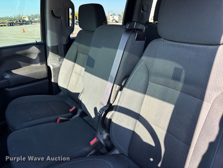 image for item FB3395 2021 Chevrolet Silverado 1500 Crew Cab pickup truck