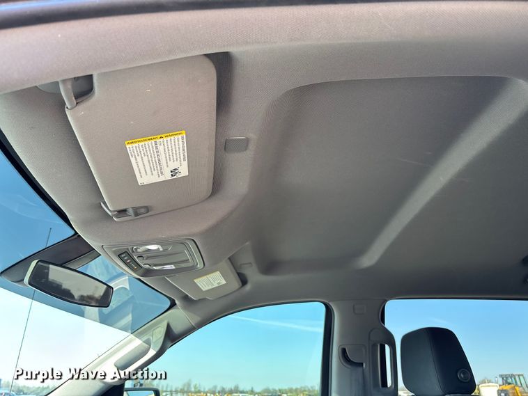 image for item FB3395 2021 Chevrolet Silverado 1500 Crew Cab pickup truck