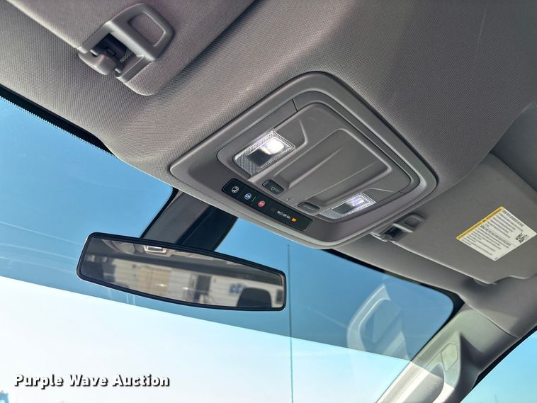 image for item FB3395 2021 Chevrolet Silverado 1500 Crew Cab pickup truck