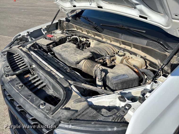 image for item FB3395 2021 Chevrolet Silverado 1500 Crew Cab pickup truck