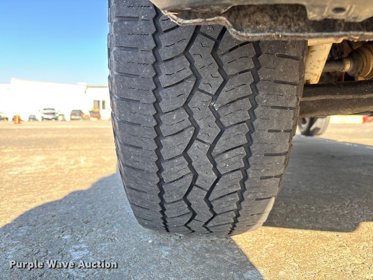 image for item FB3395 2021 Chevrolet Silverado 1500 Crew Cab pickup truck