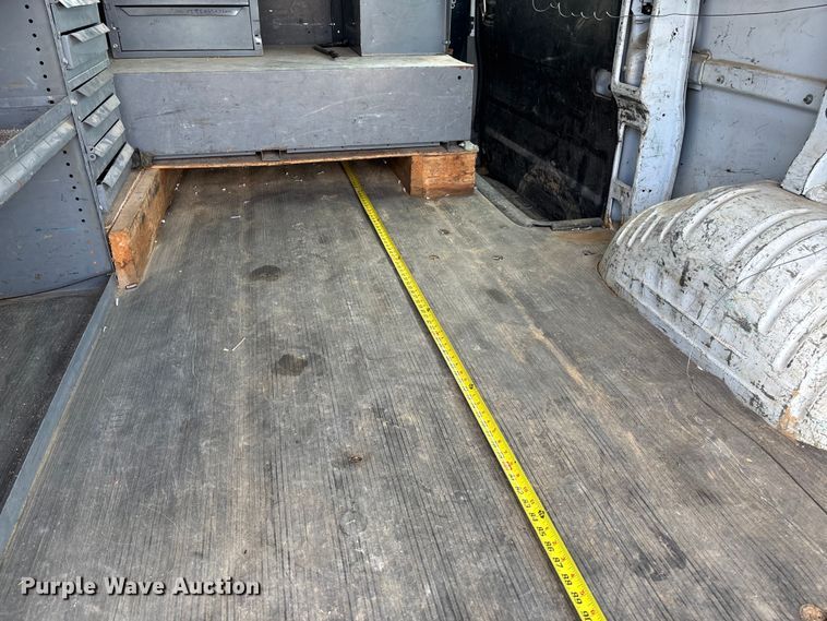 image for item FB3400 2008 Chevrolet Express 3500 van