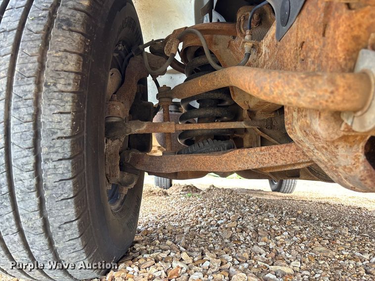 image for item FB3400 2008 Chevrolet Express 3500 van