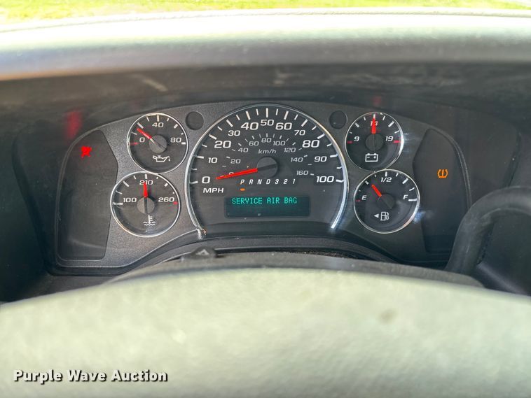 image for item FB3400 2008 Chevrolet Express 3500 van