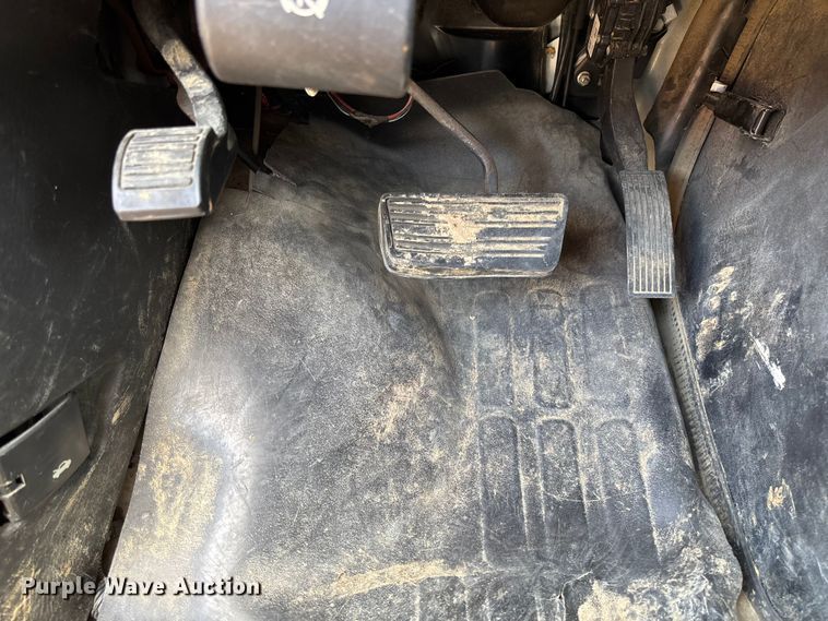image for item FB3400 2008 Chevrolet Express 3500 van