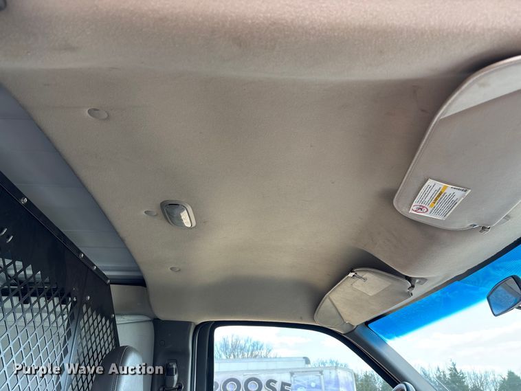 image for item FB3400 2008 Chevrolet Express 3500 van