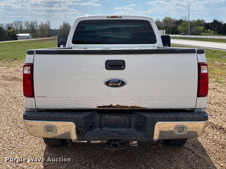 image for item FB3401 2009 Ford F250 Super Duty pickup truck
