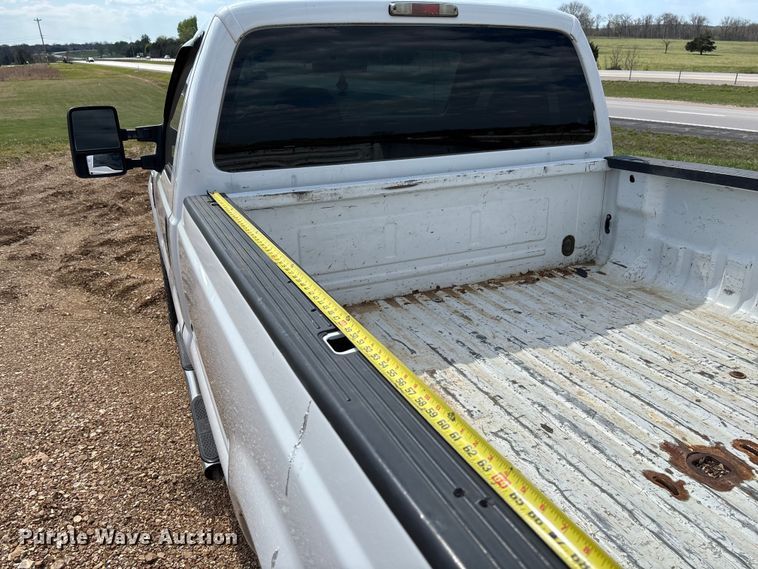image for item FB3401 2009 Ford F250 Super Duty pickup truck