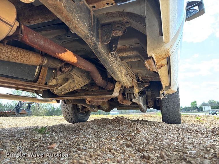 image for item FB3401 2009 Ford F250 Super Duty pickup truck