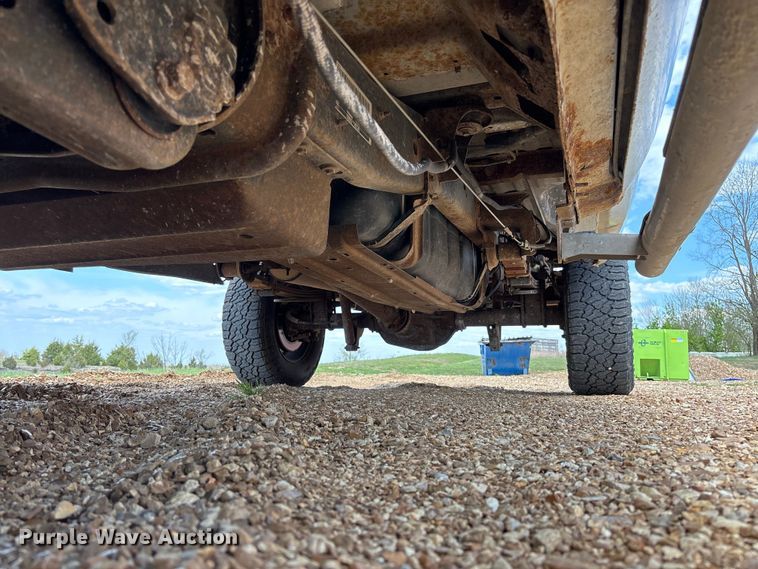 image for item FB3401 2009 Ford F250 Super Duty pickup truck