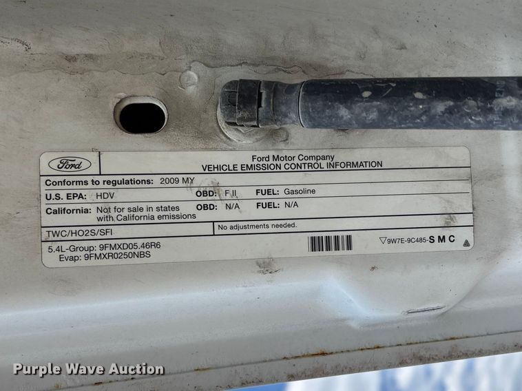 image for item FB3401 2009 Ford F250 Super Duty pickup truck