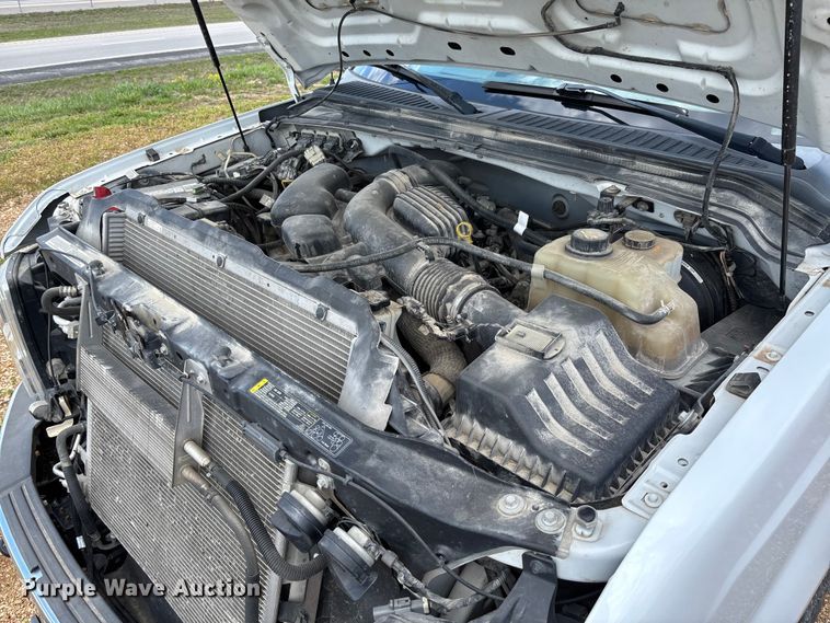 image for item FB3401 2009 Ford F250 Super Duty pickup truck