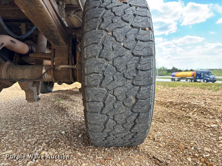 image for item FB3401 2009 Ford F250 Super Duty pickup truck