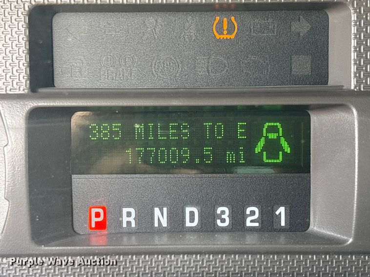 image for item FB3401 2009 Ford F250 Super Duty pickup truck