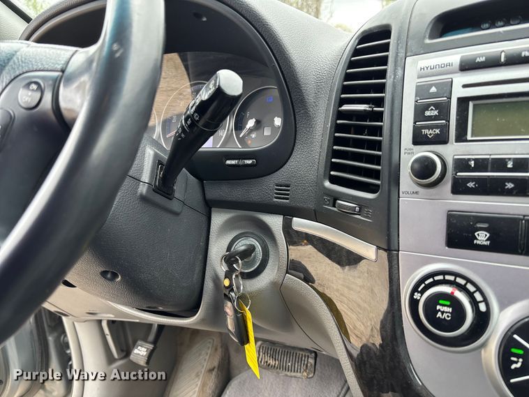 image for item FB3414 2008 Hyundai Santa Fe SUV