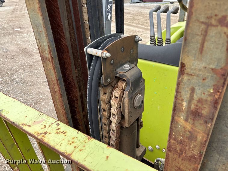 image for item FB3417 Clark ECG32 forklift